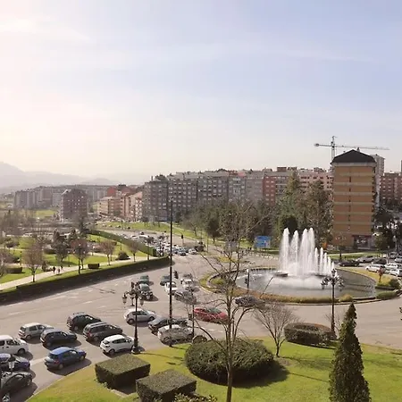 Sobre Picos - Piso Amplio Con Vistas Y Wifi En شقة اوفيدو