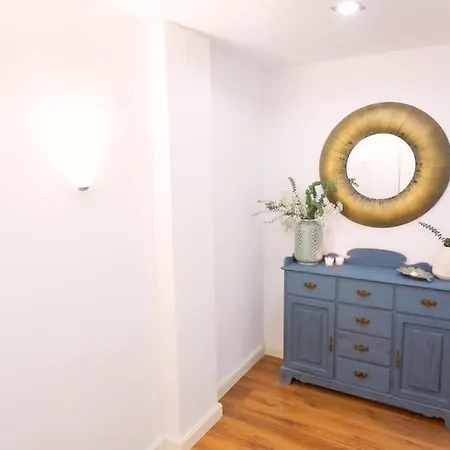Sobre Picos - Piso Amplio Con Vistas Y Wifi En * اوفيدو